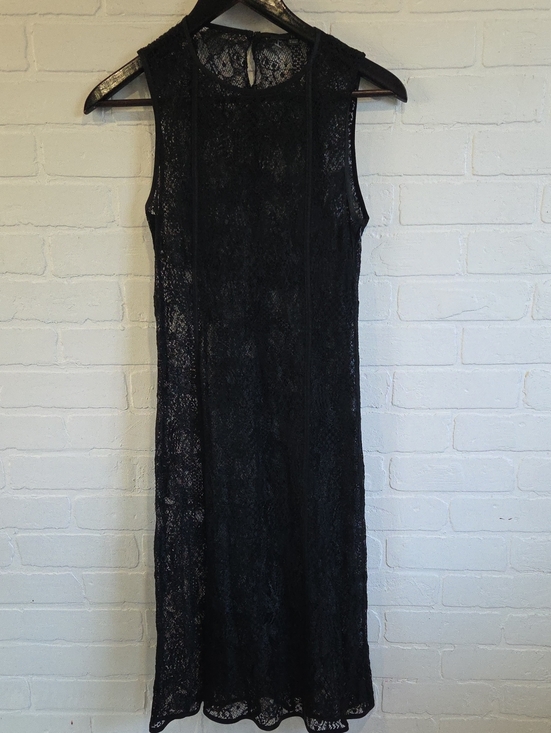 Teenflo Dresses & Skirts - Teenflo Black Lace Midi Dress